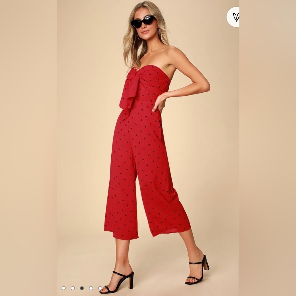 Lulus Nectar Red Print Strapless Tie-Front
Jumpsuit Size M